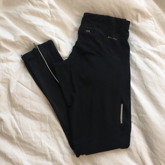 Nike Pants - NIKE running leggings